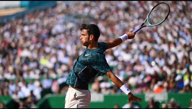 体育西甲：一球小胜 巴塞罗那1-0奥萨苏纳