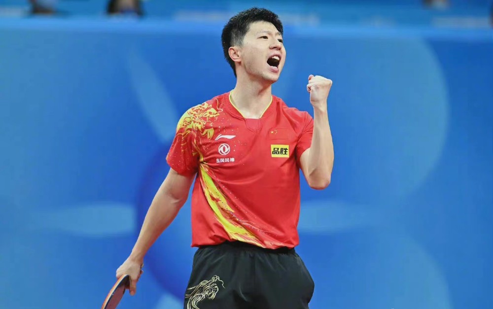 体育2023郑州网球公开赛收官 郑钦文逆转夺女单桂冠