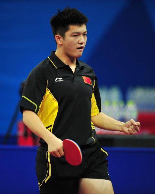 劲难分伯仲 劲难分伯仲